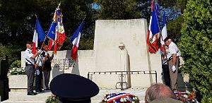 2019 07 05 ST LAURENT DU VAR HOMMAGE A NOS DISPARUS ET MORTS DU 5 07 1962 A ORAN (10)